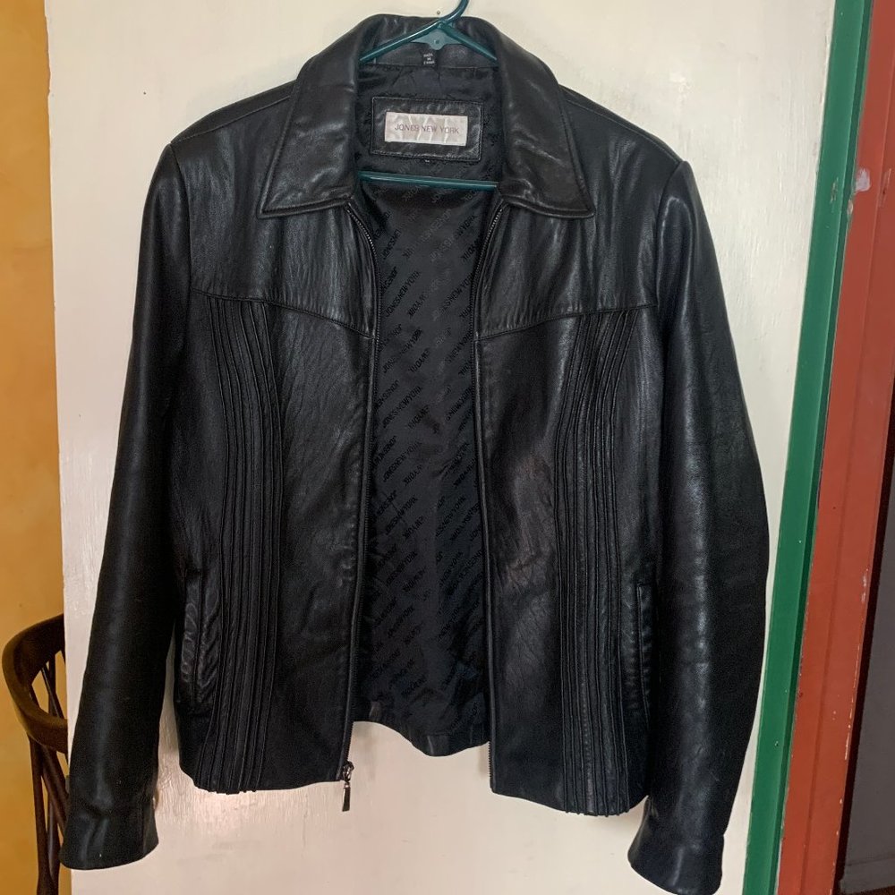 Jones New York real leather jacket, women's L